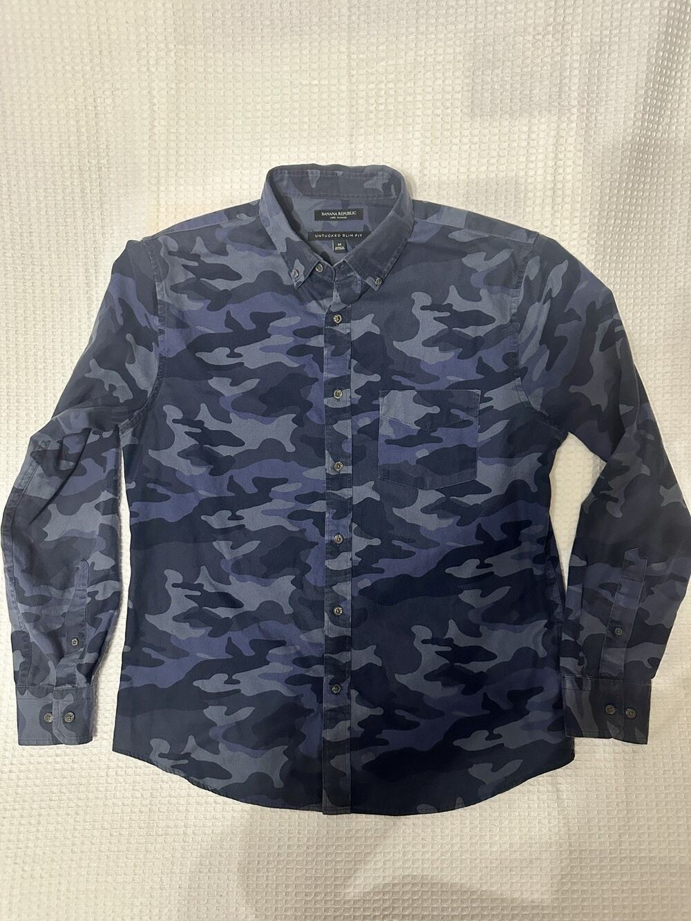 Banana Republic Luxe Flannel Slim Fit Untucked Blue Camo Button-Down Shirt M